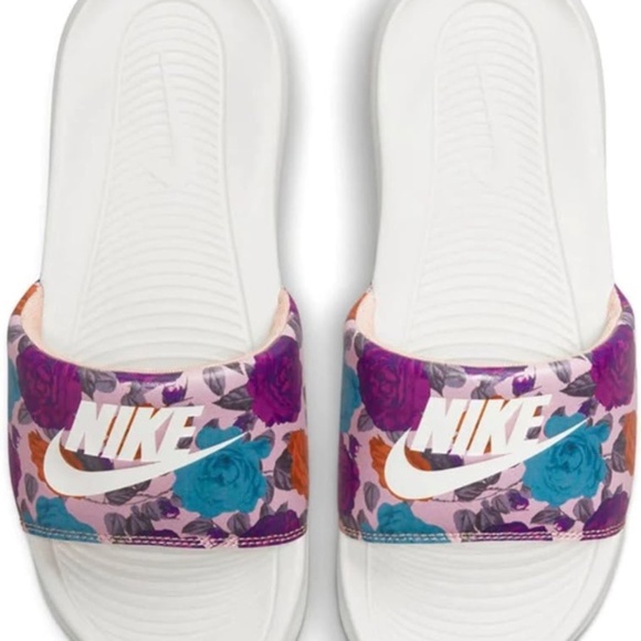 NEW Women's Nike Victori One Logo Print Slipper Slides Sandals Floral 9 - Picture 10 of 12